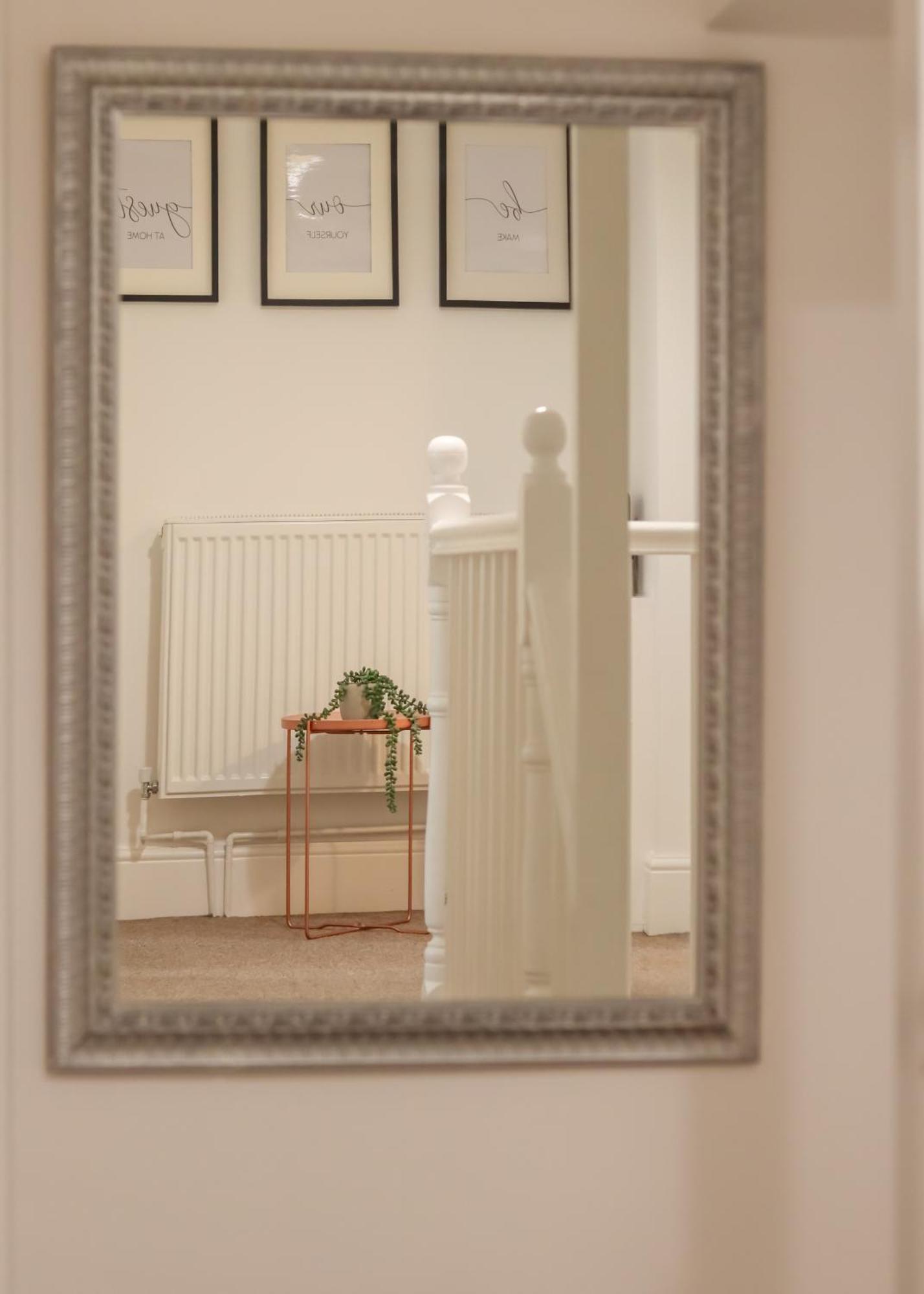 Book Your Near Bailgate The Heart Of Lincoln! Short Let & Longer Bookings Welcome, Weekly And Monthly Offers Holiday home *