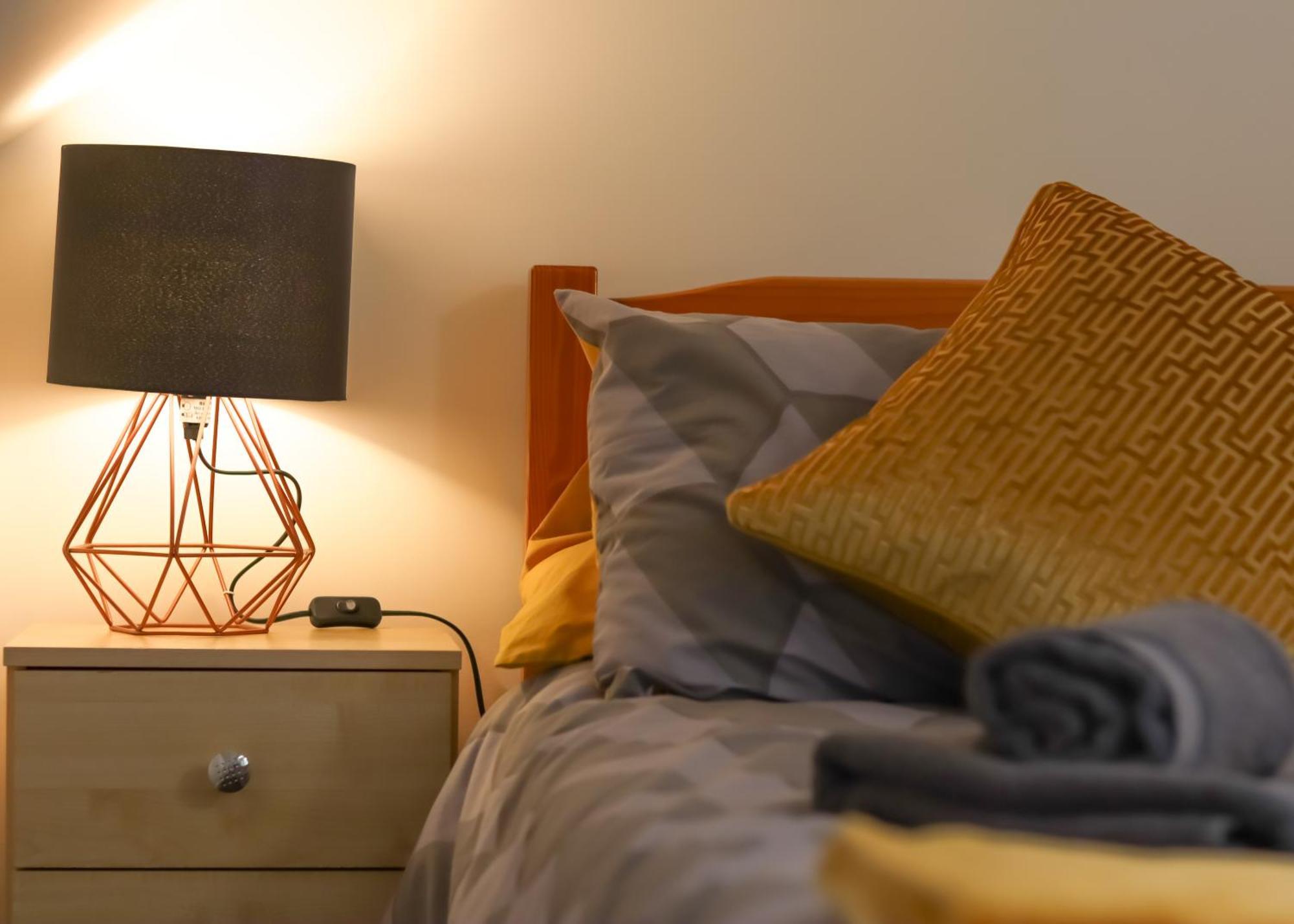 Book Your Near Bailgate The Heart Of Lincoln! Short Let & Longer Bookings Welcome, Weekly And Monthly Offers *